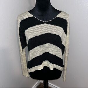Charming Charlie‎ Cream & Black Striped Sweater Size Large